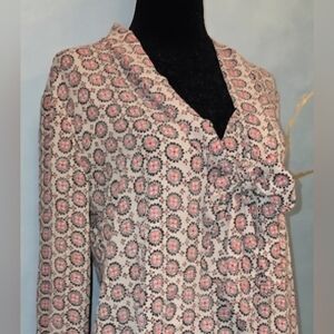 NWT Floral Medallion Tie V Neck Soft Women's Long Sleeve Top S